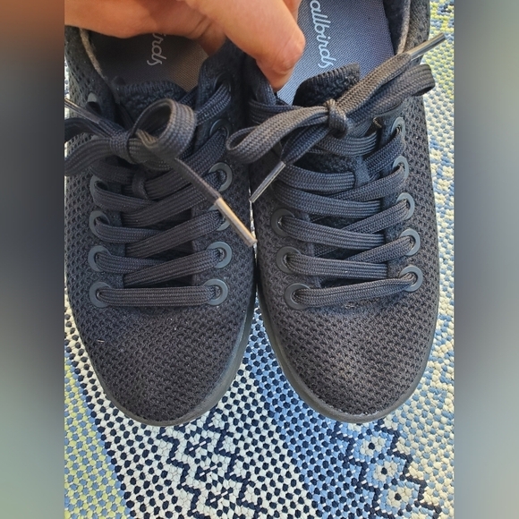 Black Allbirds - Picture 9 of 10